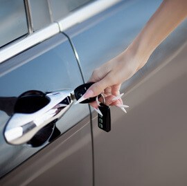 Entrega vehículos Guadaira Glass Cristaleria Automovil en Sevilla